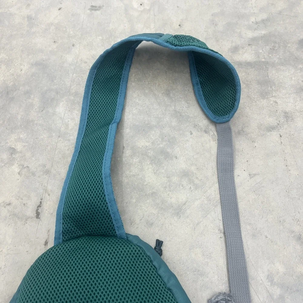 Eddie Bauer‎ Stowaway 10L Sling Bag Green Adjustable Crossbody Strap Outdoor